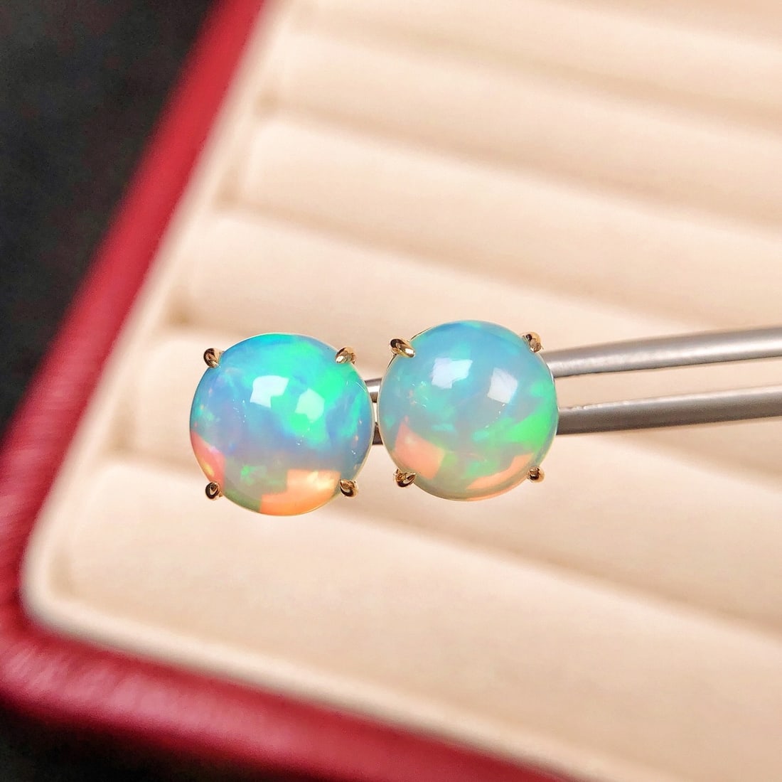 14k Gold 3.30 Ct Natural Opal Earrings - 5