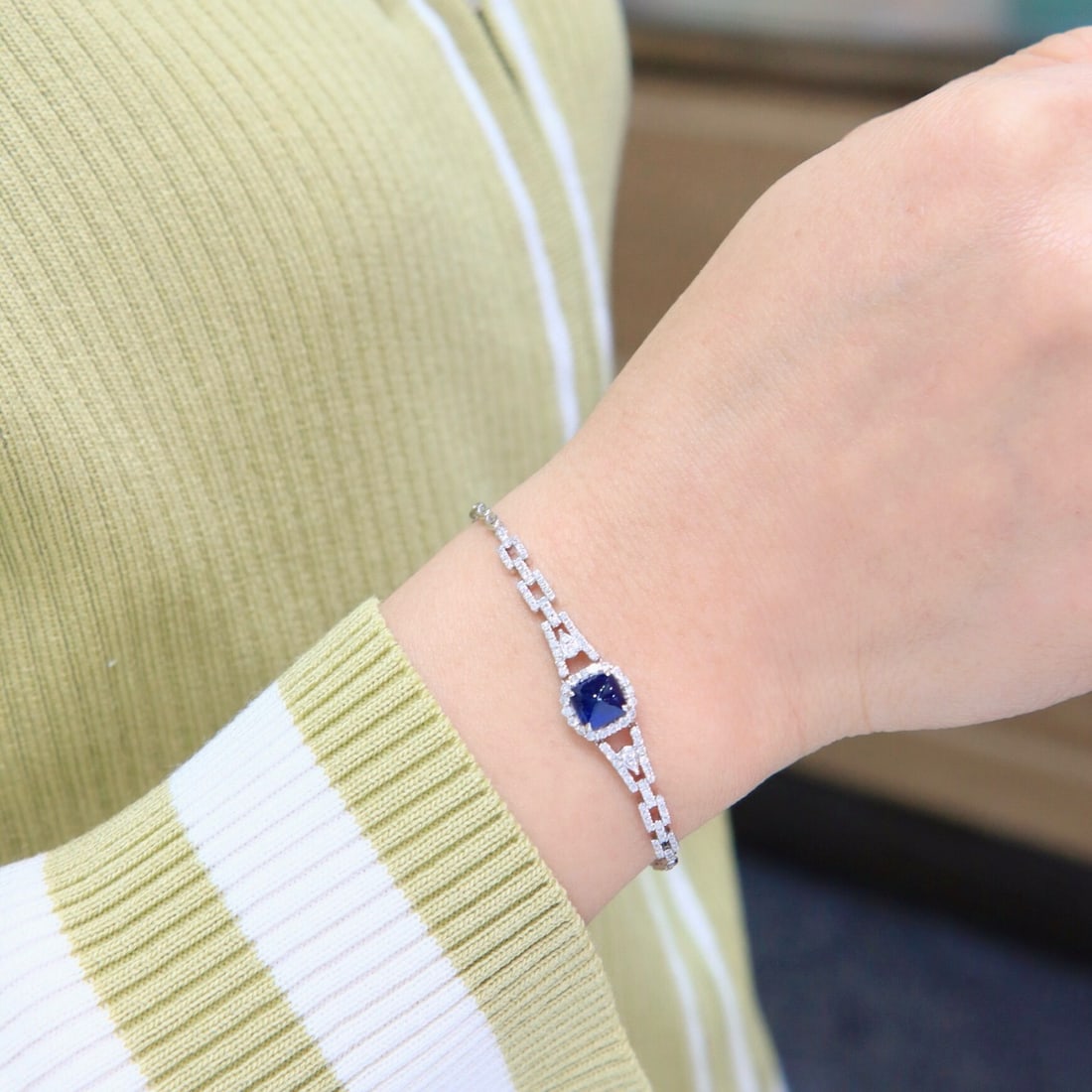 14k Gold 2.15 Ctw Natural Sapphire & Diamond Bracelet - 8