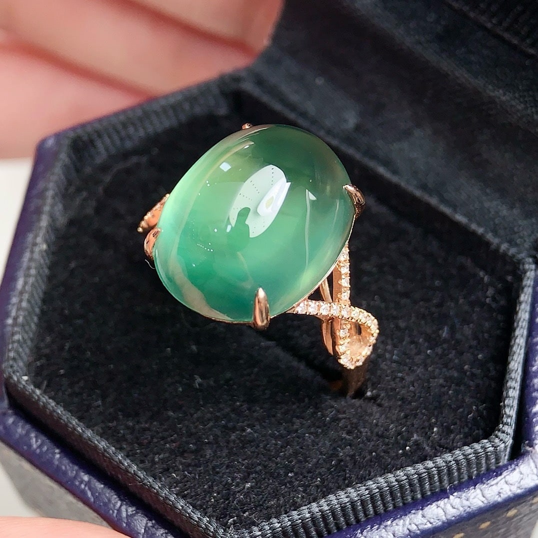 14k Gold 12.3 Ct Natural Prehnite & Diamond Ring - 2