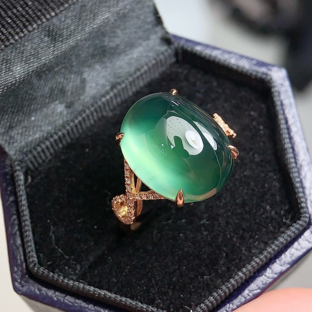14k Gold 12.3 Ct Natural Prehnite & Diamond Ring - 3