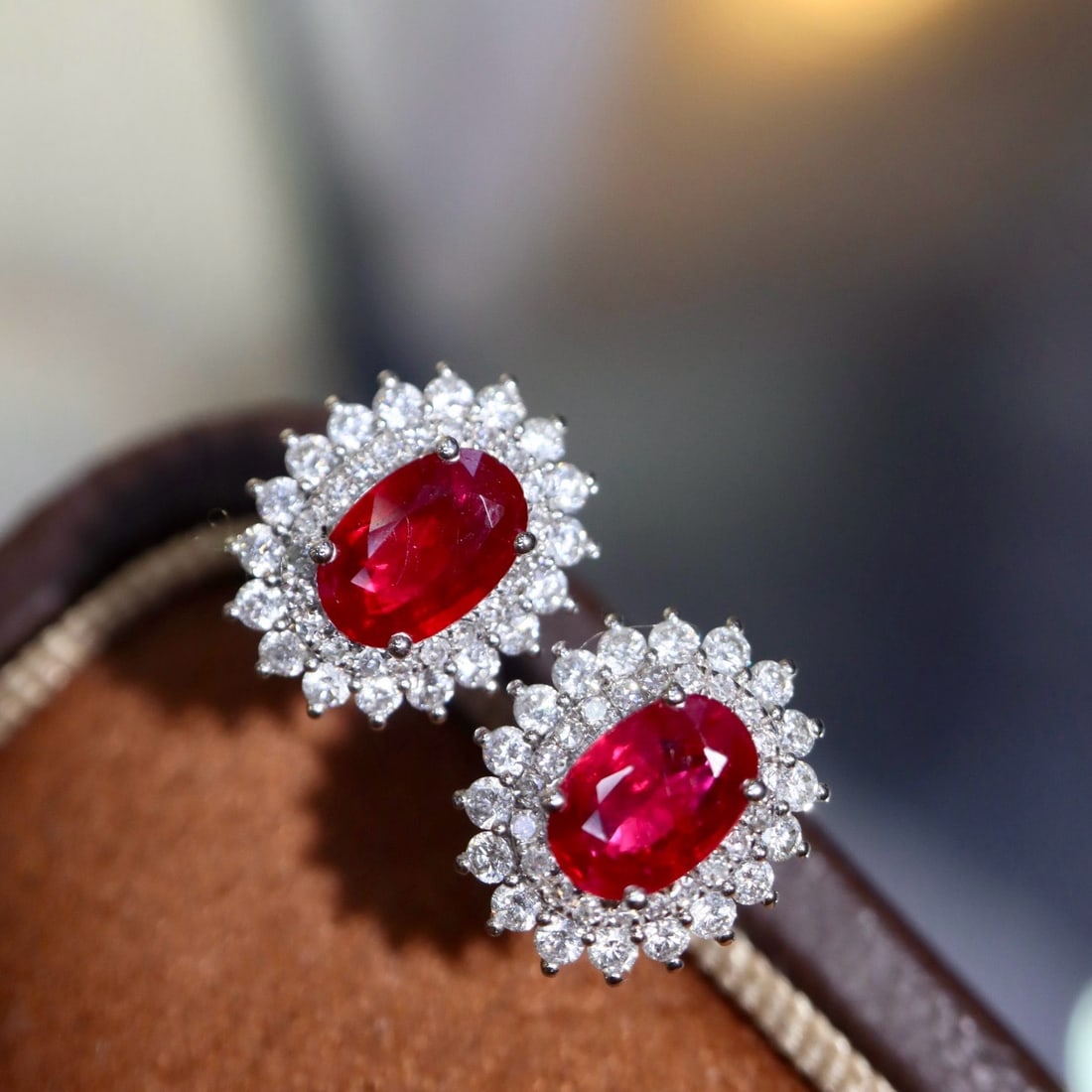 14k Gold 1.62 Ctw Vivid Red Natural Ruby & Diamond Earrings: Ref:231172080 // gold content:14k gold // main gemstone:ruby // shape:oval // carat weight:1. 2ct // color:vivid red // treatment:natural // // adjacent gemstone 2 : diamond // shape:round // carat we