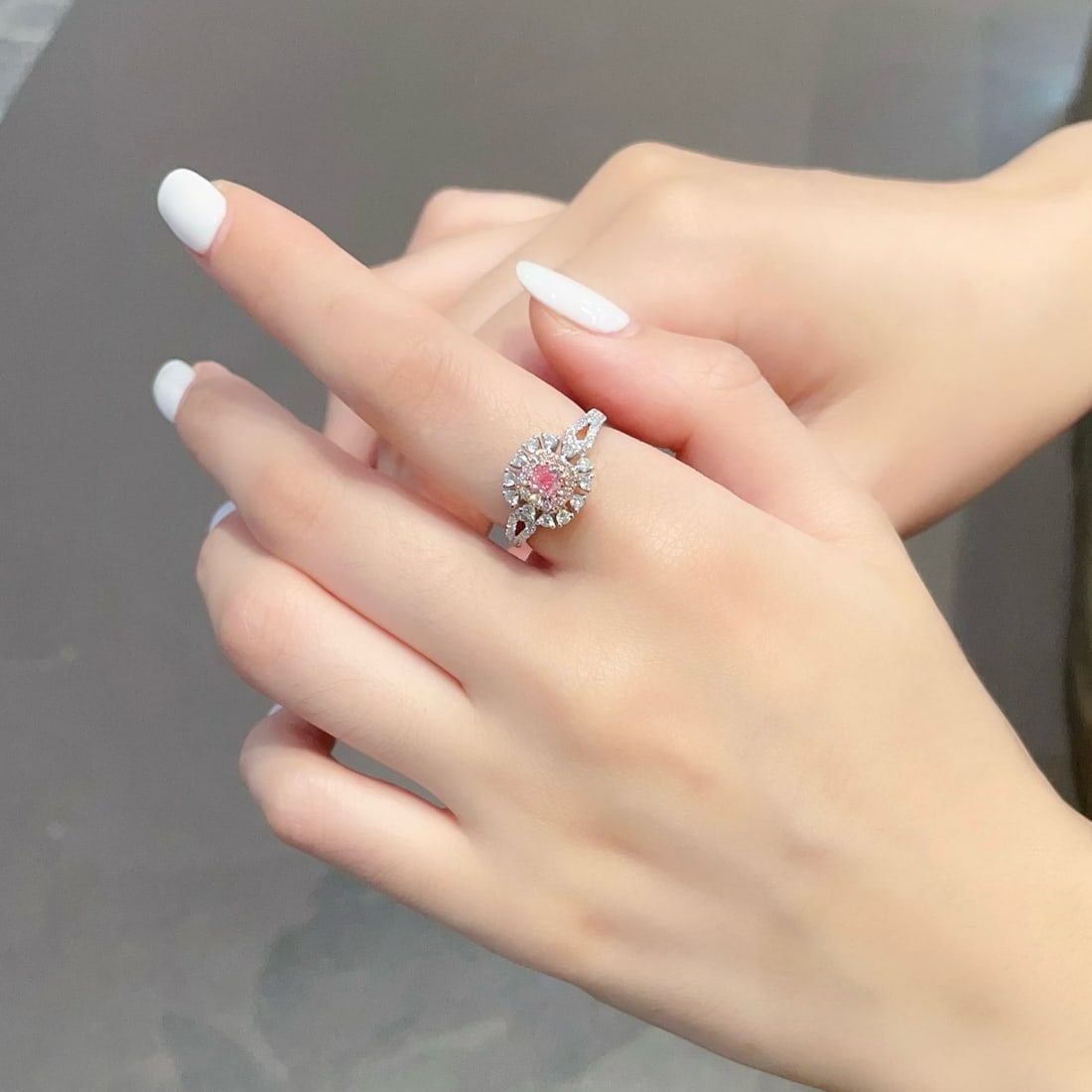 14k Gold 0.65 Ctw Natural Pink Diamond & Diamond Ring - 2