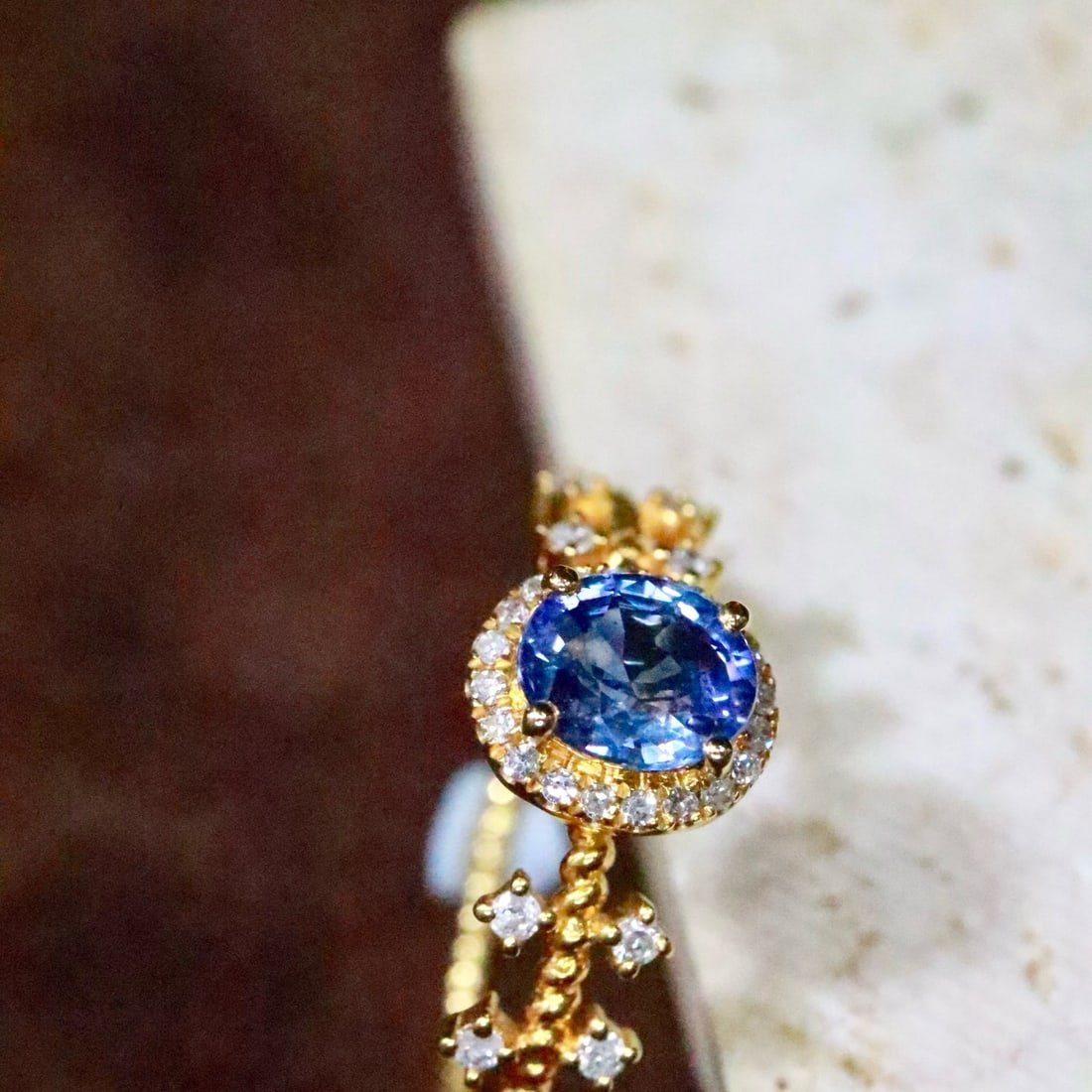 14k Gold 0.89 Ctw Natural Sapphire & Diamond Ring - 3