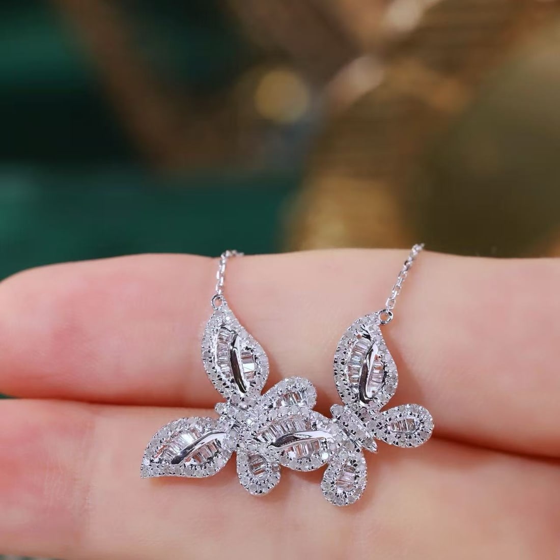 14k Gold 0.76 Ct Natural H Diamond & Butterfly Necklace - 4