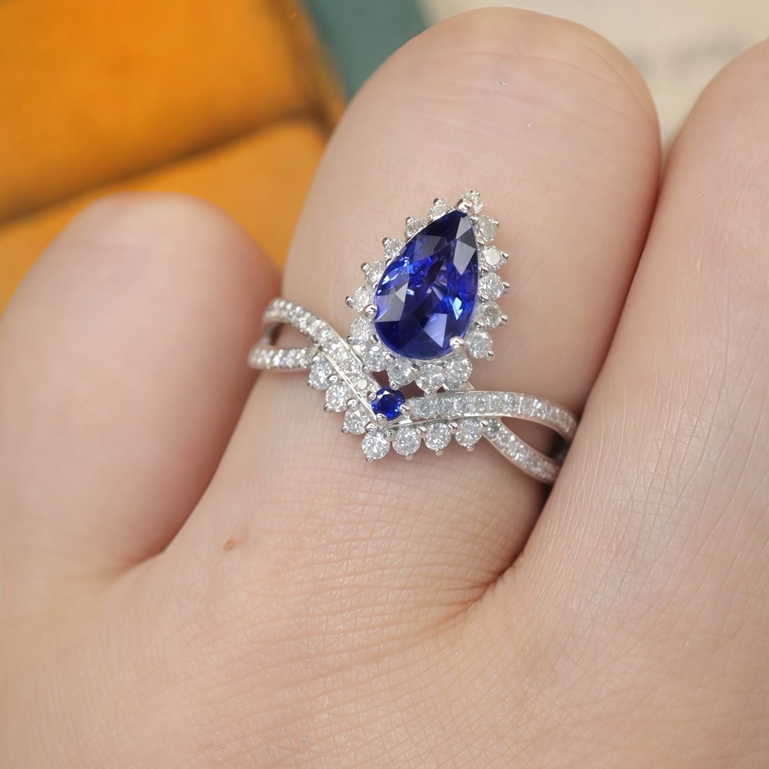 14k Gold 1.66 Ctw Natural Sapphire & Diamond Ring - 5