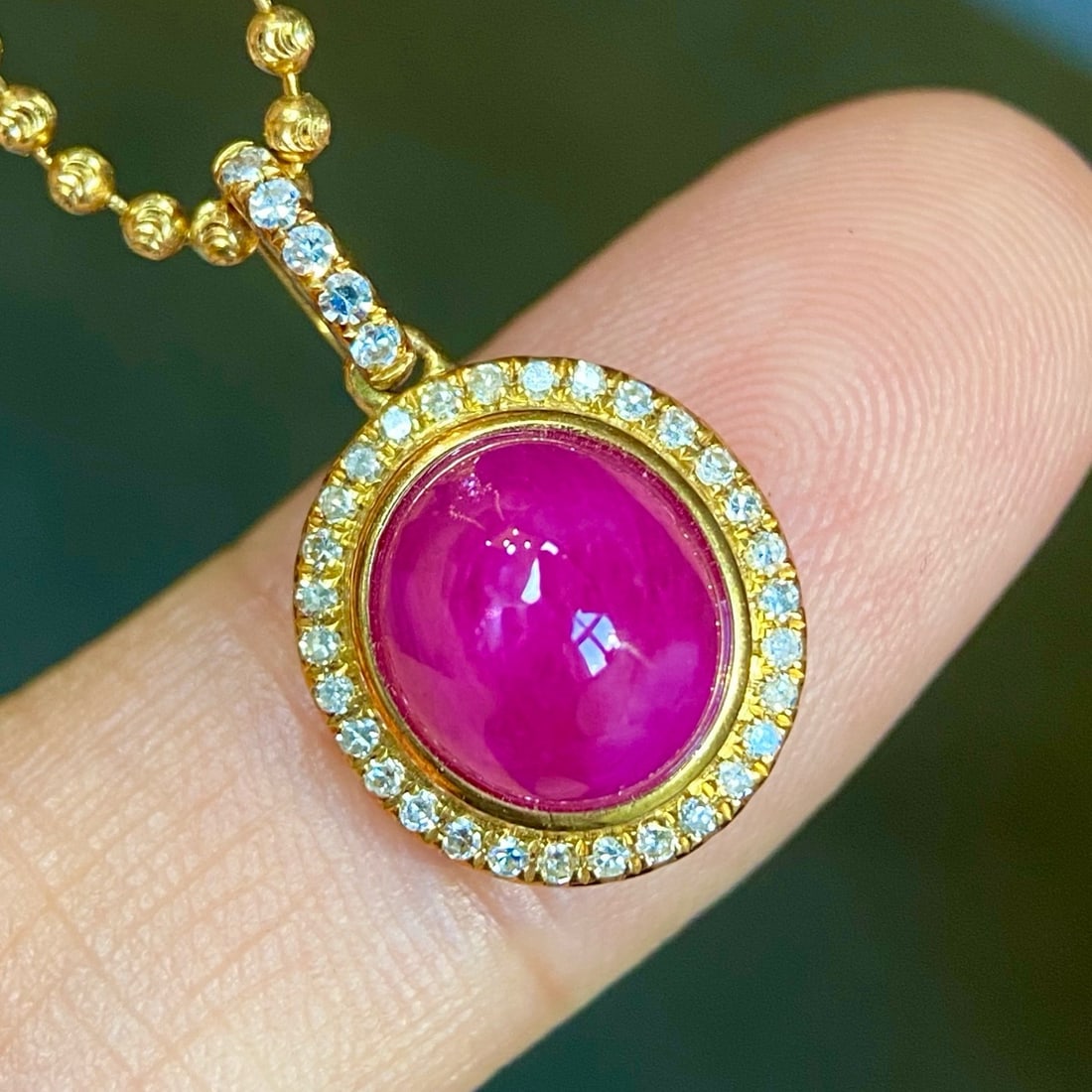 14k Gold 3.75 Ctw Natural Ruby & Diamond Pendant( Without Chain ): Ref:231172103 // gold content:14k gold // main gemstone:ruby // shape:oval // carat weight:3. 55ct // color:red // treatment:natural // // adjacent gemstone 2 : diamond // shape:round // carat