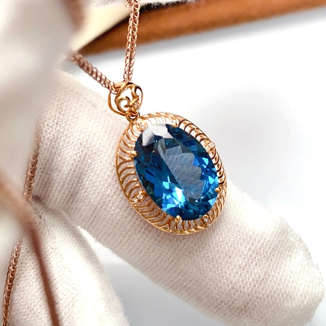 14k Gold 6.96 Ct Natural Topaz & Diamond Pendant( Without Chain ) - 2