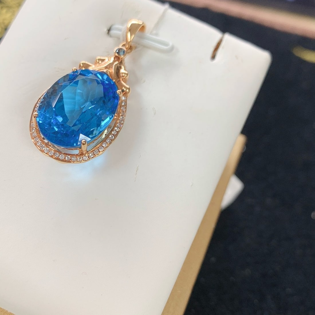 14k Gold 12.97 Ctw Natural Topaz & Diamond Pendant( Without Chain ) - 4