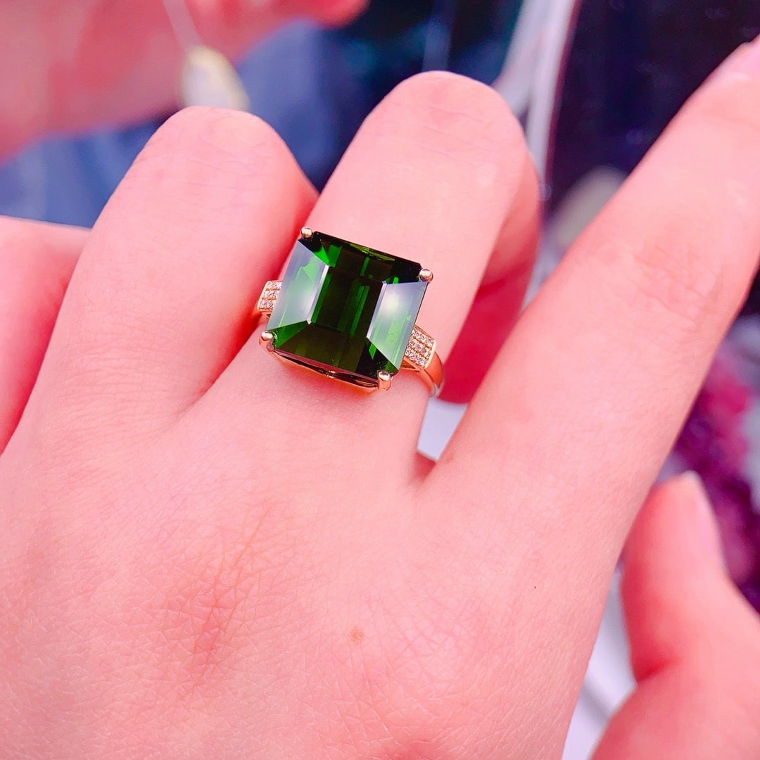 14k Gold 10.8 Ct Natural Tourmaline & Diamond Ring - 4