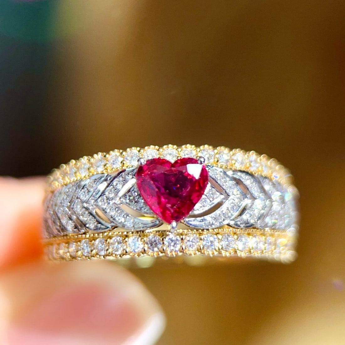 14k Gold 1.09 Ctw Natural Ruby & Diamond Ring - 2