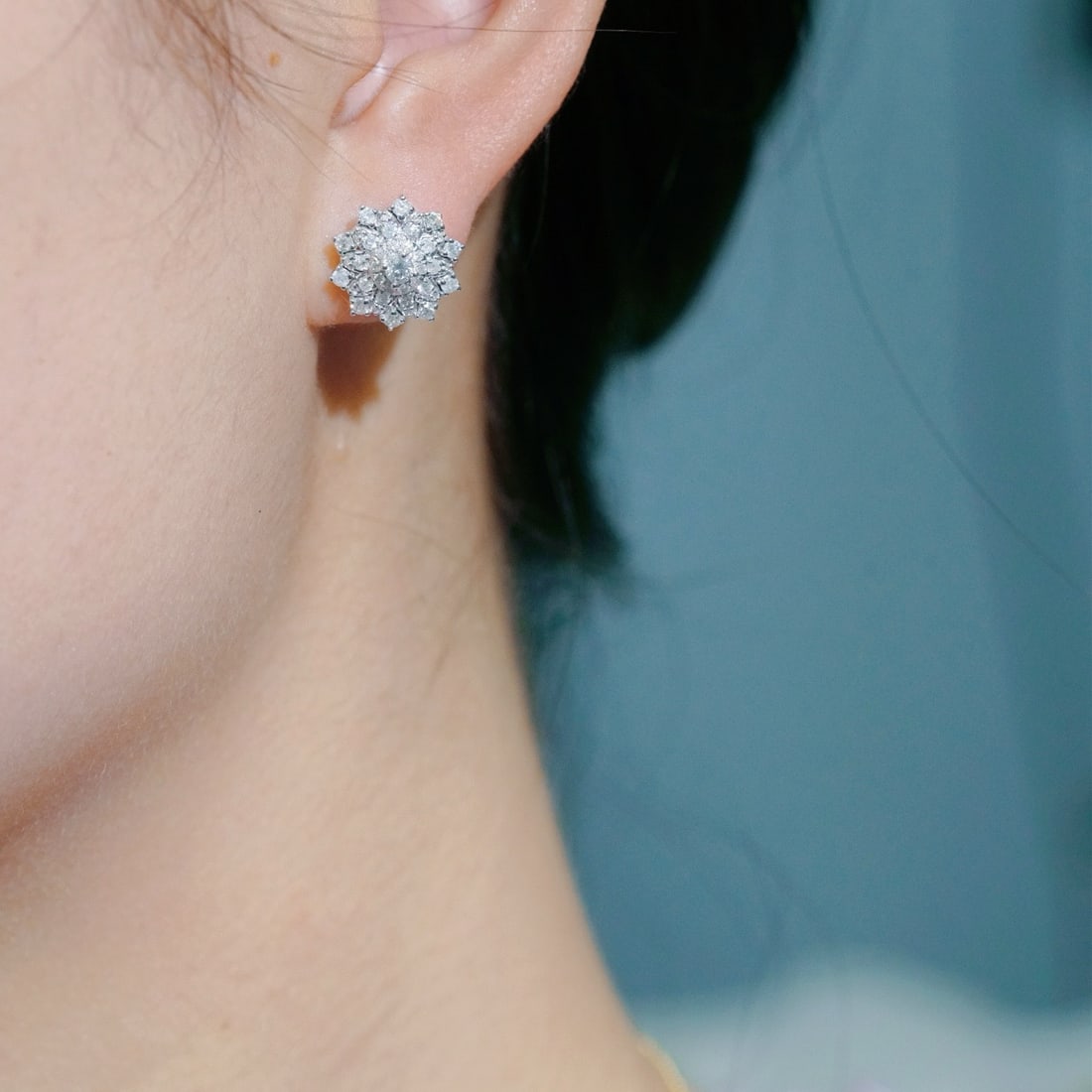 14k Gold 0.86 Ct Natural H Diamond Earrings - 4