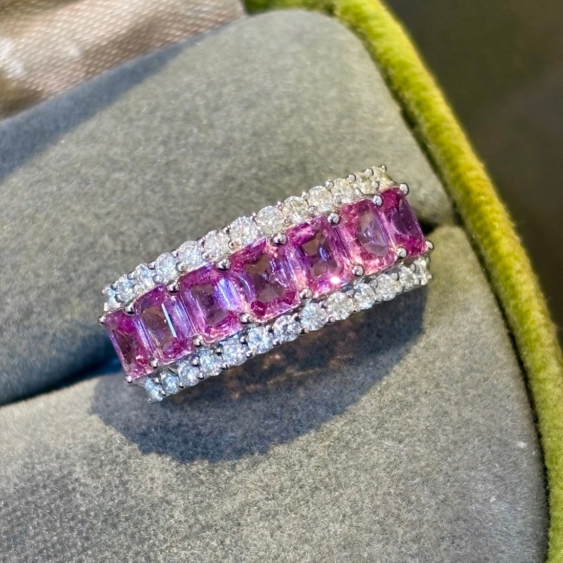 14k Gold 1.9 Ct Natural Sapphire & Diamond Ring - 5