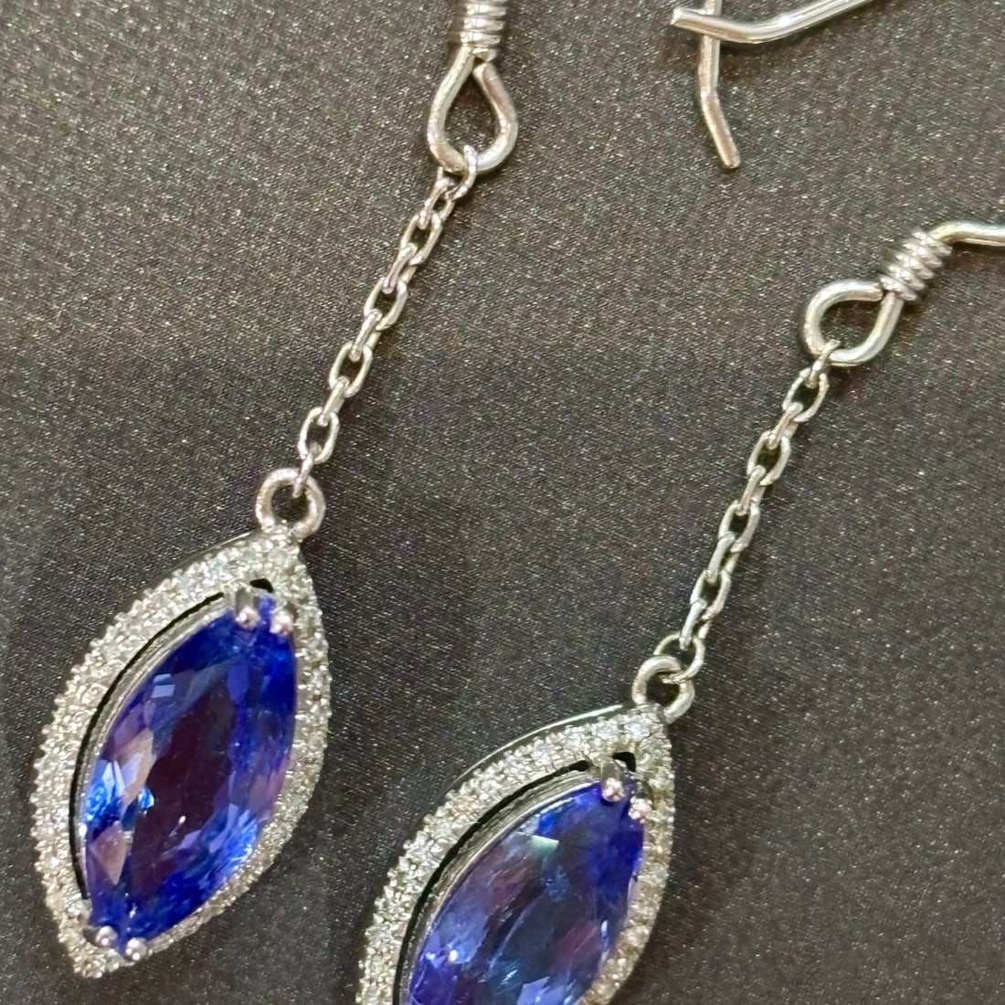 14k Gold 3 Ct Natural Tanzanite & Diamond Earrings - 6