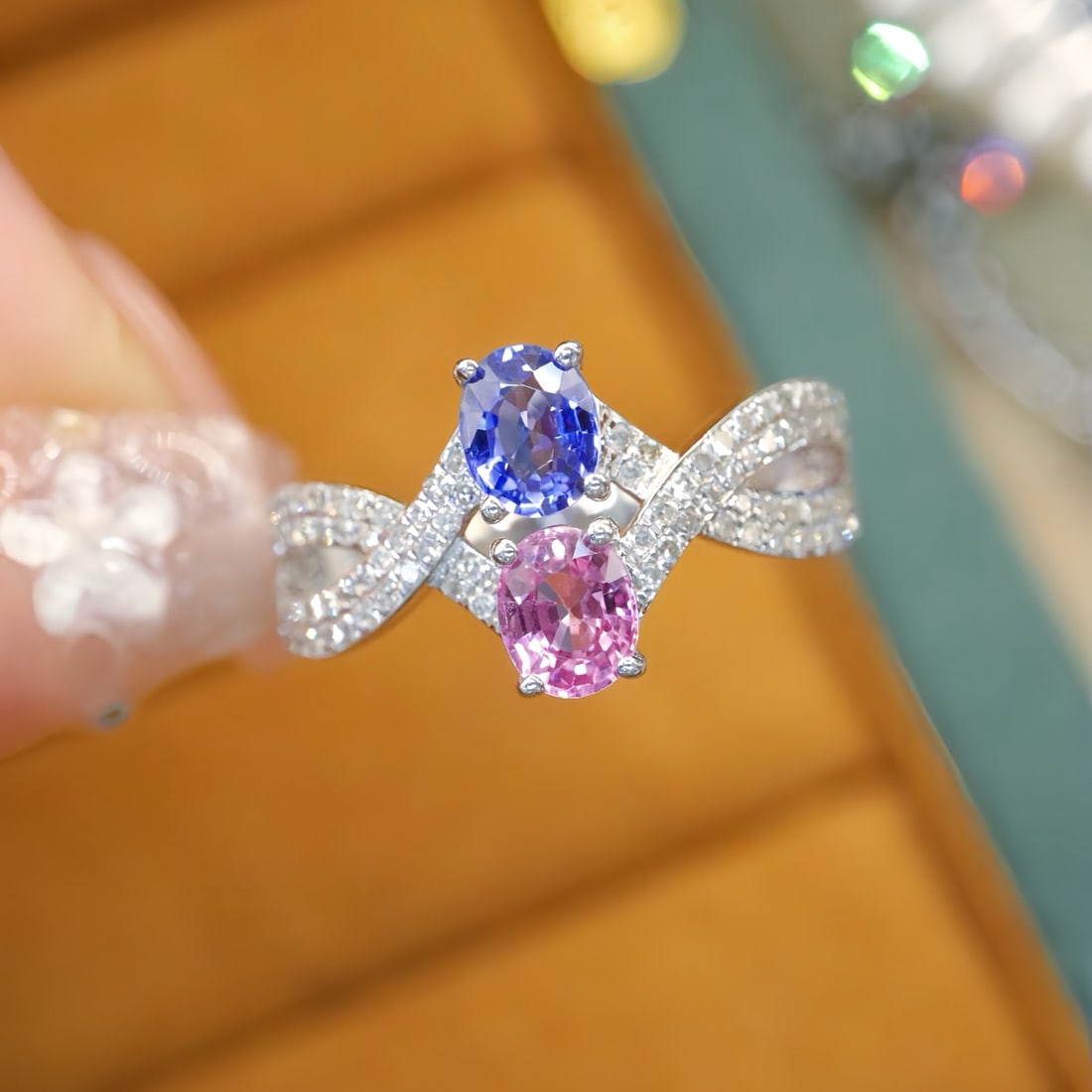 14k Gold 1.28 Ctw Natural Sapphire & Diamond & Toi Et Moi Ring: Ref:231172149 // gold content:14k gold // ring size:7. 25us // // main gemstone:sapphire // shape:oval // carat weight:1. 03ct // color:color // treatment:natural // // adjacent gemstone 2 : diamond