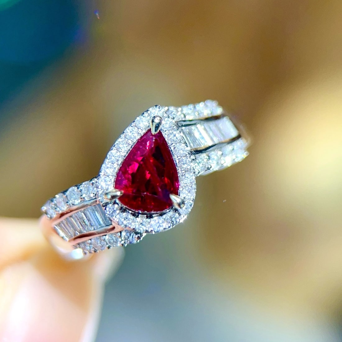 14k Gold 1.37 Ctw Natural Ruby & Diamond Ring: Ref:231172159 // gold content:14k gold // ring size:7. 25us // // main gemstone:ruby // shape:pear // carat weight:0. 93ct // color:red // treatment:natural // // adjacent gemstone 2 : diamond // shap
