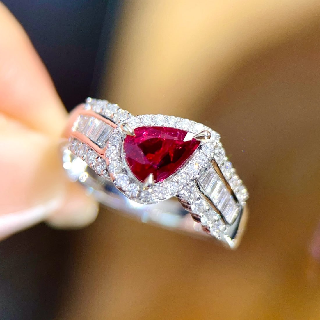 14k Gold 1.37 Ctw Natural Ruby & Diamond Ring - 4