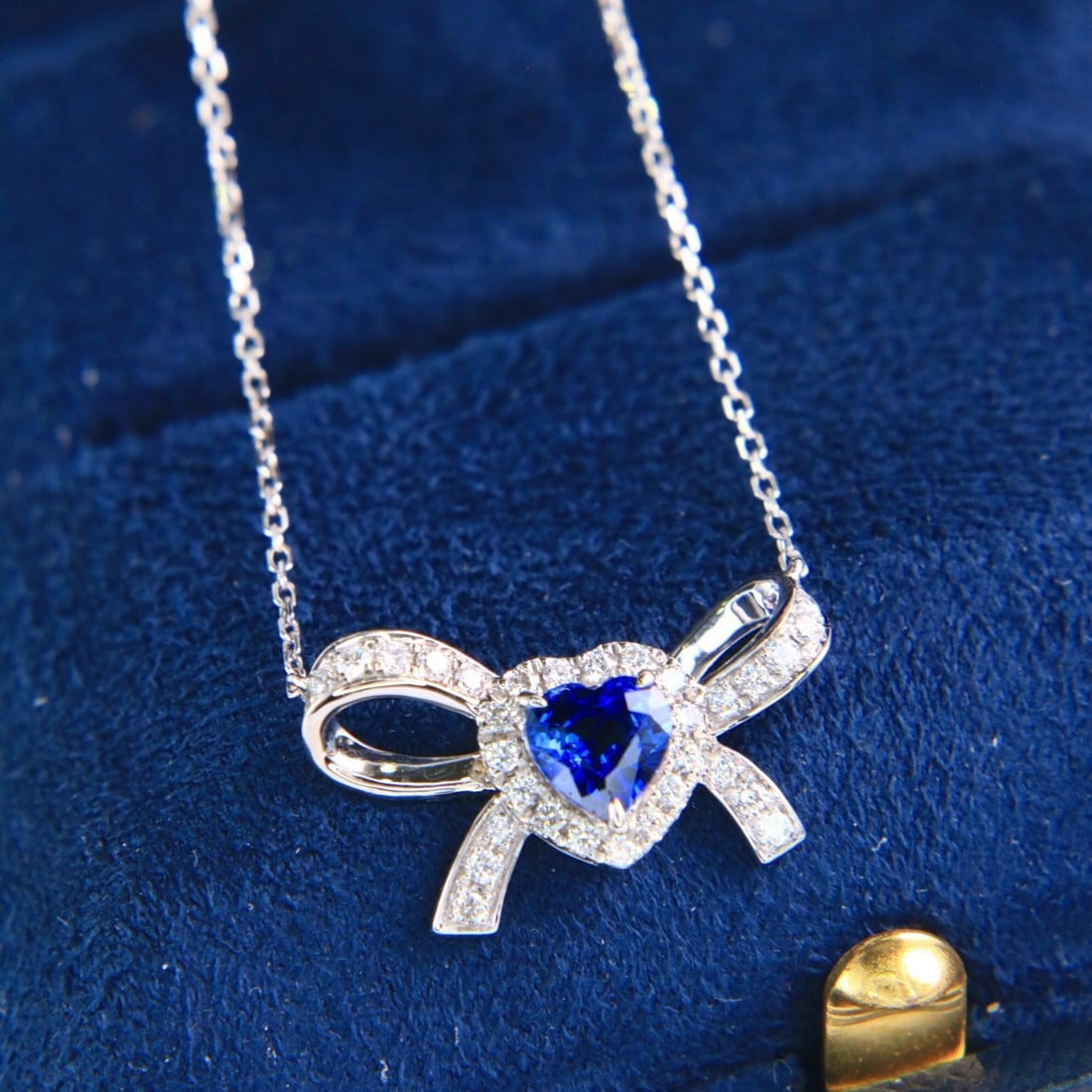 14k Gold 0.83 Ctw Natural Sapphire & Diamond Necklace - 2