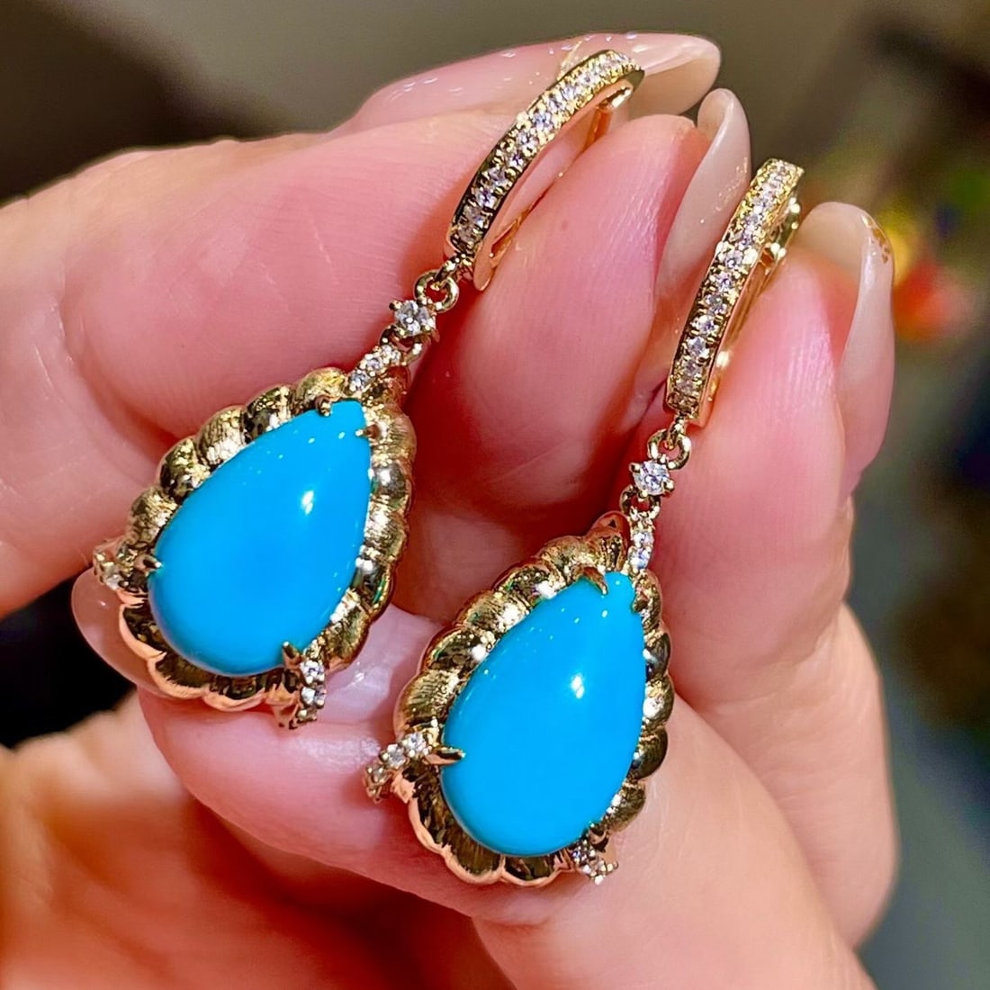14k Gold 5.63 Ctw Natural Blue Turquoise & Diamond Earrings - 3