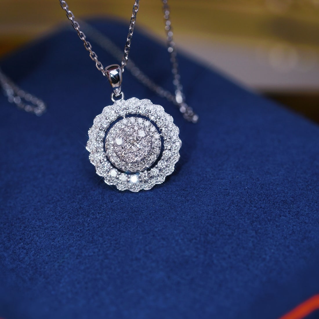 14k Gold 0.80 Ct Natural H Diamond Pendant( Without Chain ): Ref:231172191 // gold content:14k gold // main gemstone:diamond // shape:round // carat weight:0. 80ct // clarity grade:vs-si // color:h // treatment:natural // cut grade:g // Condition: New Low