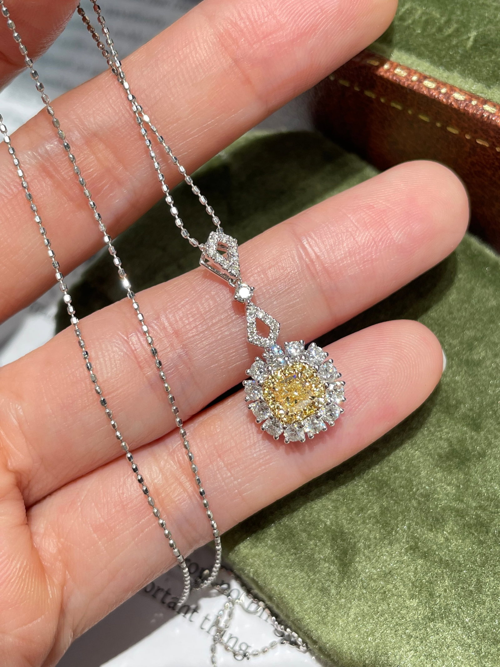 14k Gold 0.83 Ctw Natural Yellow Diamond & Diamond Pendant( Without Chain ) - 6