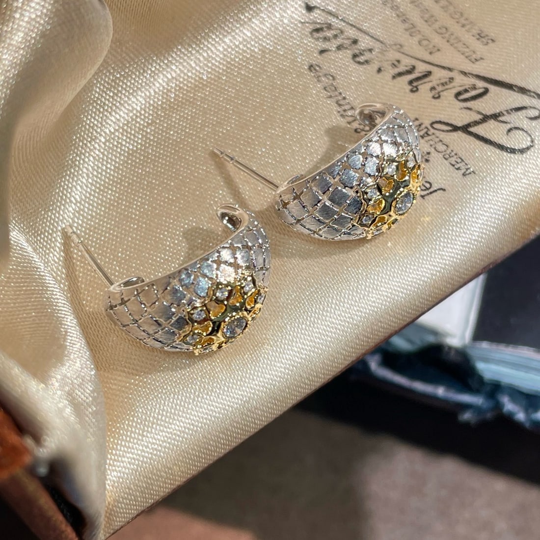 14k Gold 0.17 Ct Natural H Diamond Earrings - 2