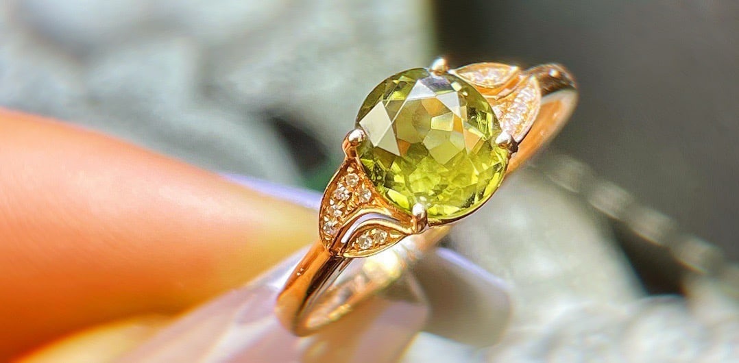 14k Gold 2.1 Ct Natural Tourmaline & Diamond Ring - 6