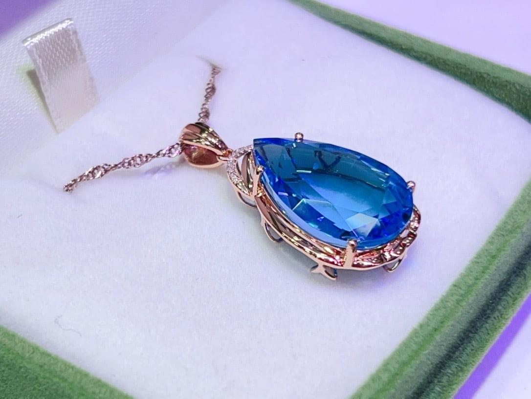 14k Gold 15.88 Ctw Natural Topaz & Diamond Pendant( Without Chain ) - 2