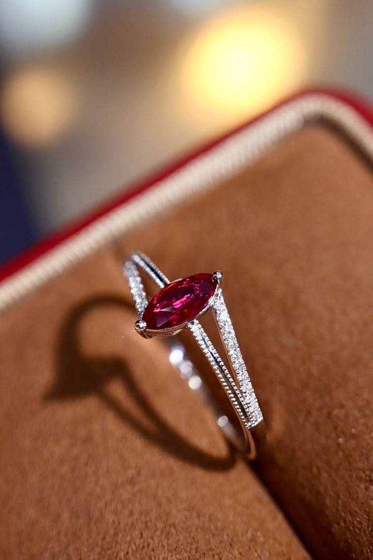 14k Gold 0.47 Ctw Natural Ruby & Diamond Ring - 2