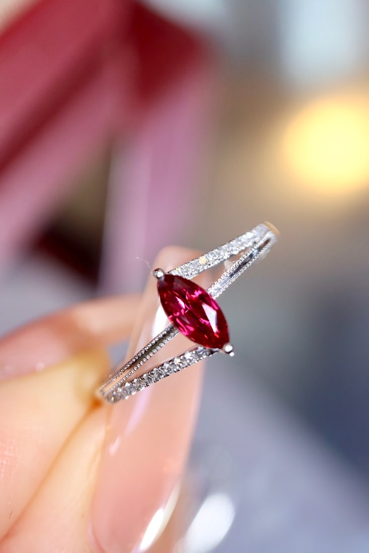 14k Gold 0.47 Ctw Natural Ruby & Diamond Ring - 3