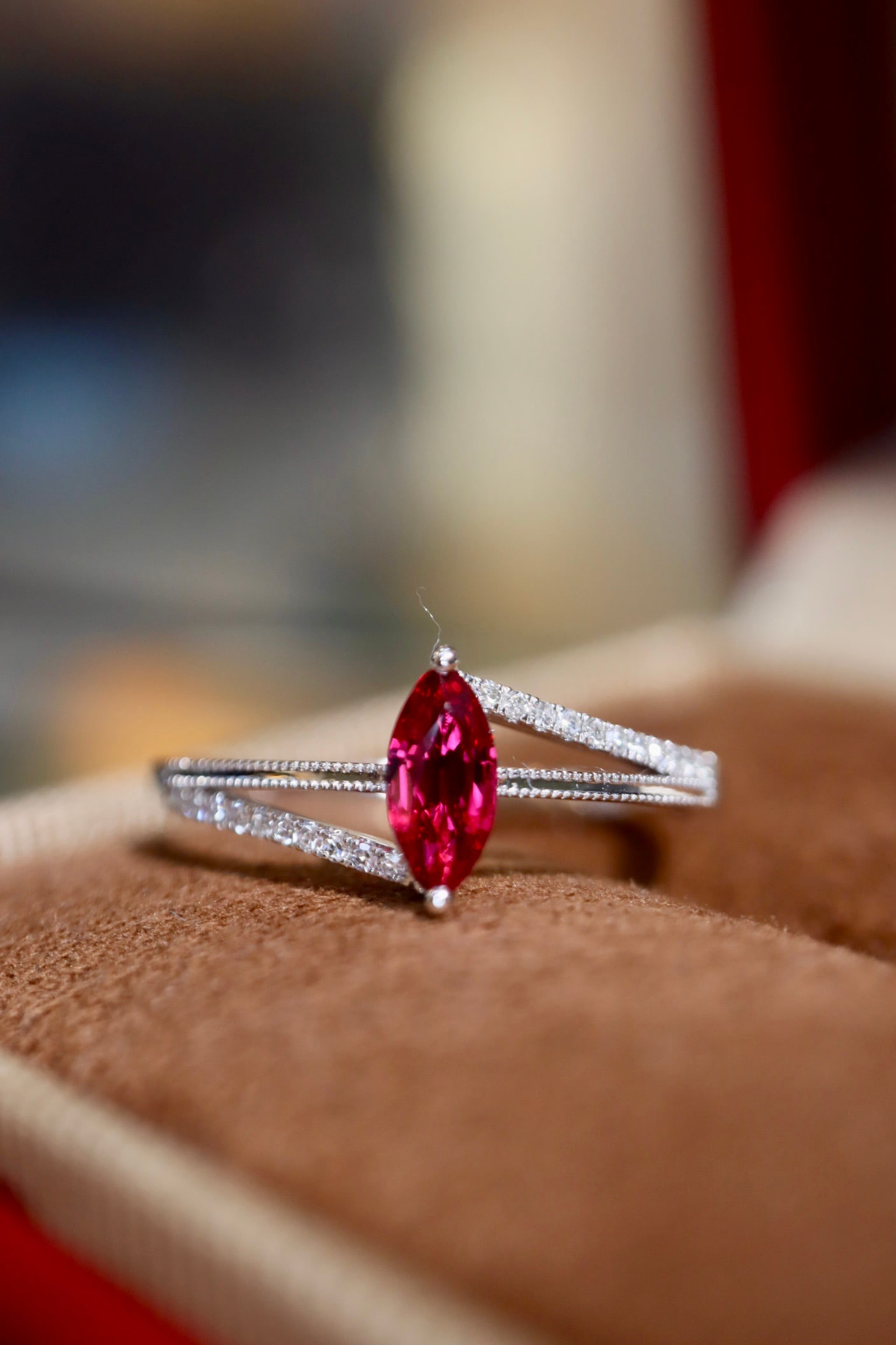 14k Gold 0.47 Ctw Natural Ruby & Diamond Ring - 5