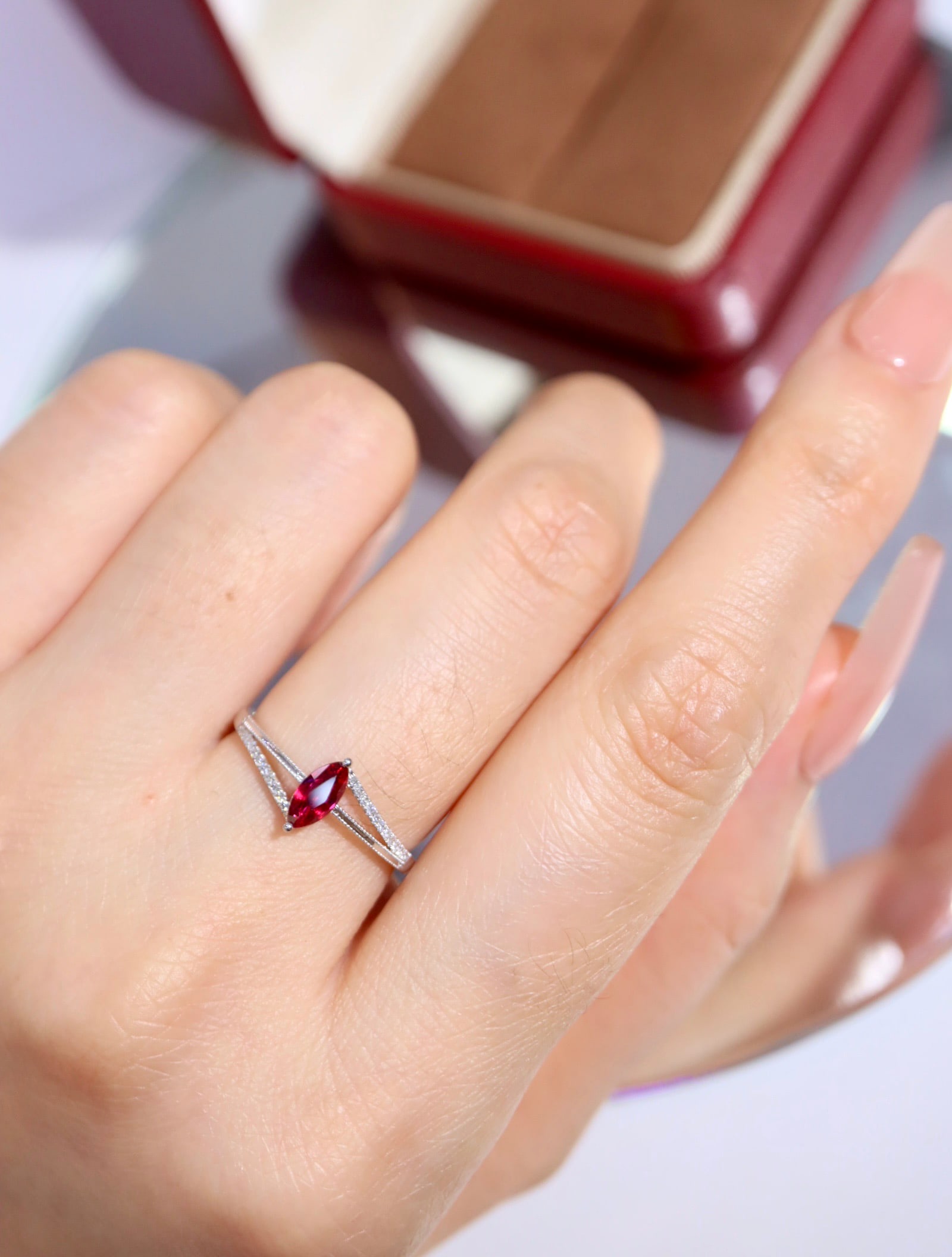 14k Gold 0.47 Ctw Natural Ruby & Diamond Ring - 8