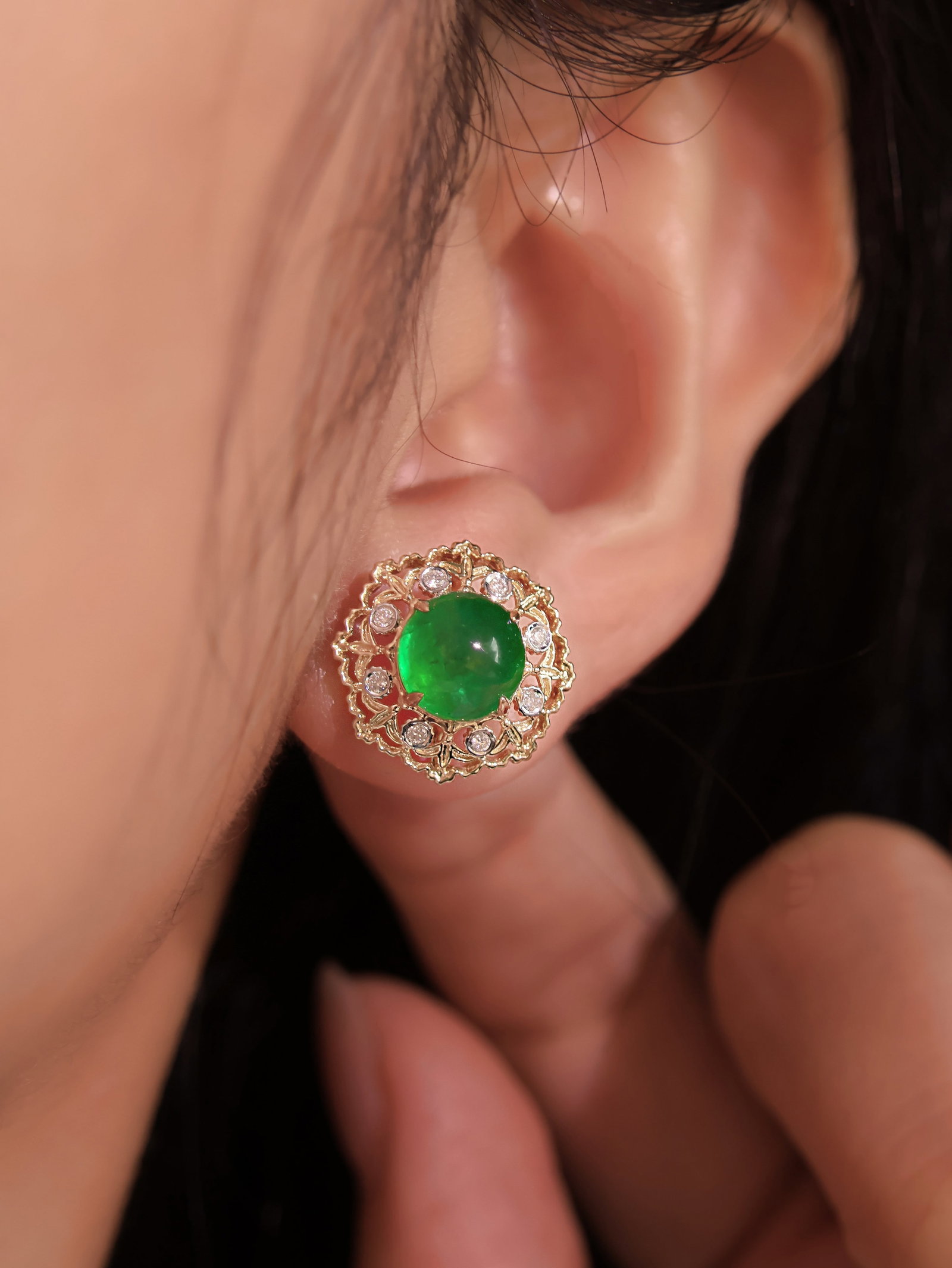 14k Gold 3.1 Ct Natural Emerald & Diamond Earrings - 4