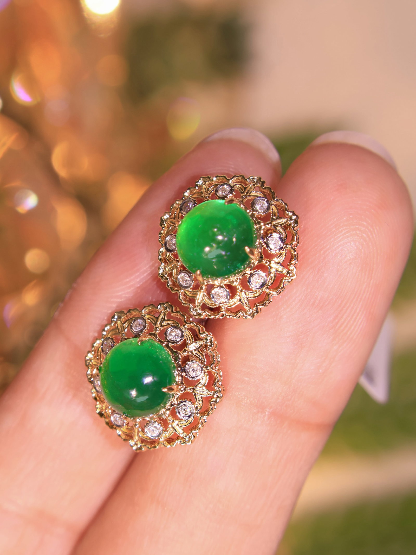 14k Gold 3.1 Ct Natural Emerald & Diamond Earrings - 5