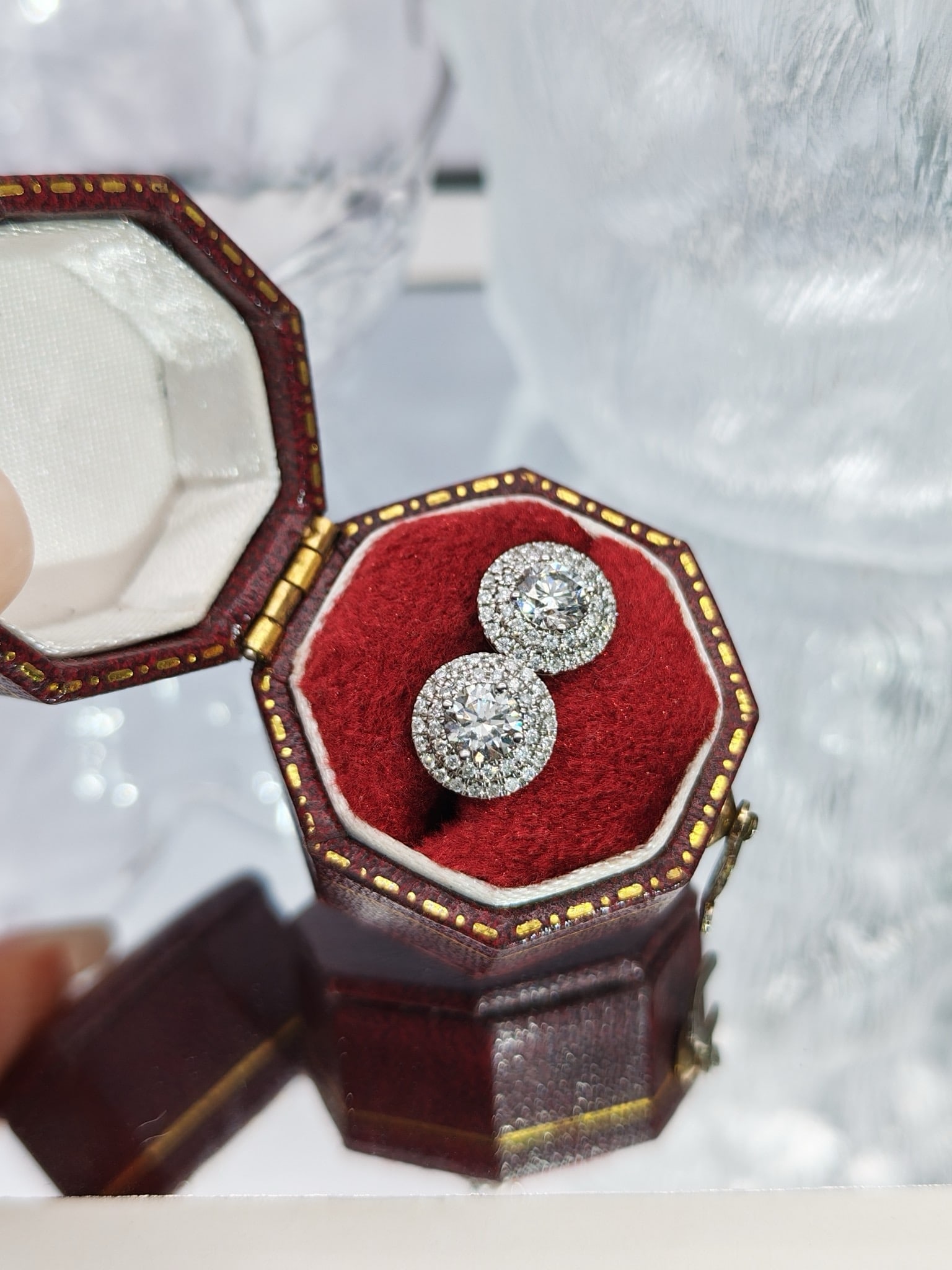 14k Gold 0.97 Ctw Natural H Diamond Earrings - 2