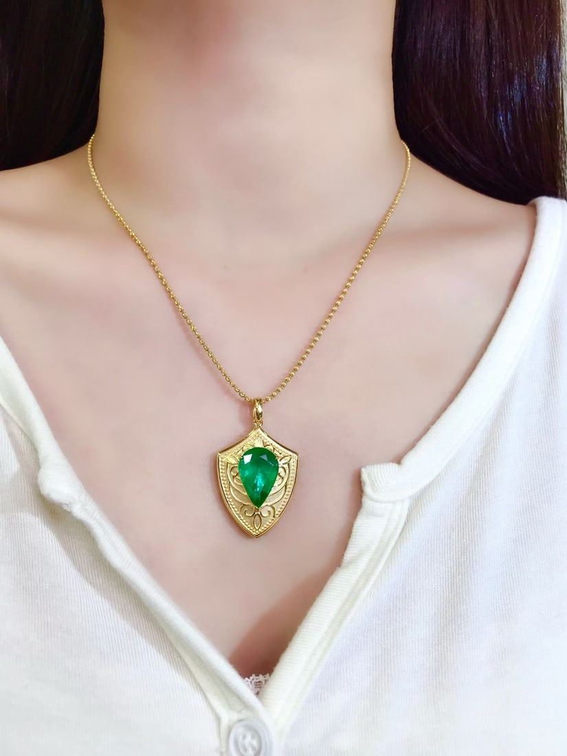 14k Gold 4.6 Ct Natural Emerald Pendant( Without Chain ) - 6