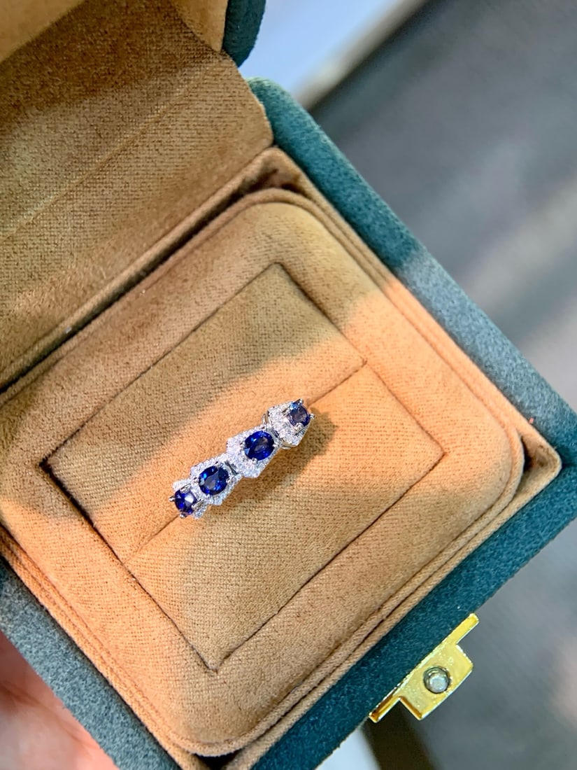 14k Gold 1.47 Ctw Natural Sapphire & Diamond Ring - 5