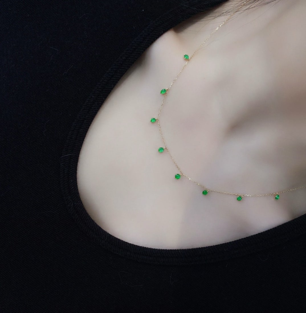 14k Gold 0.75 Ct Natural Emerald Necklace - 2