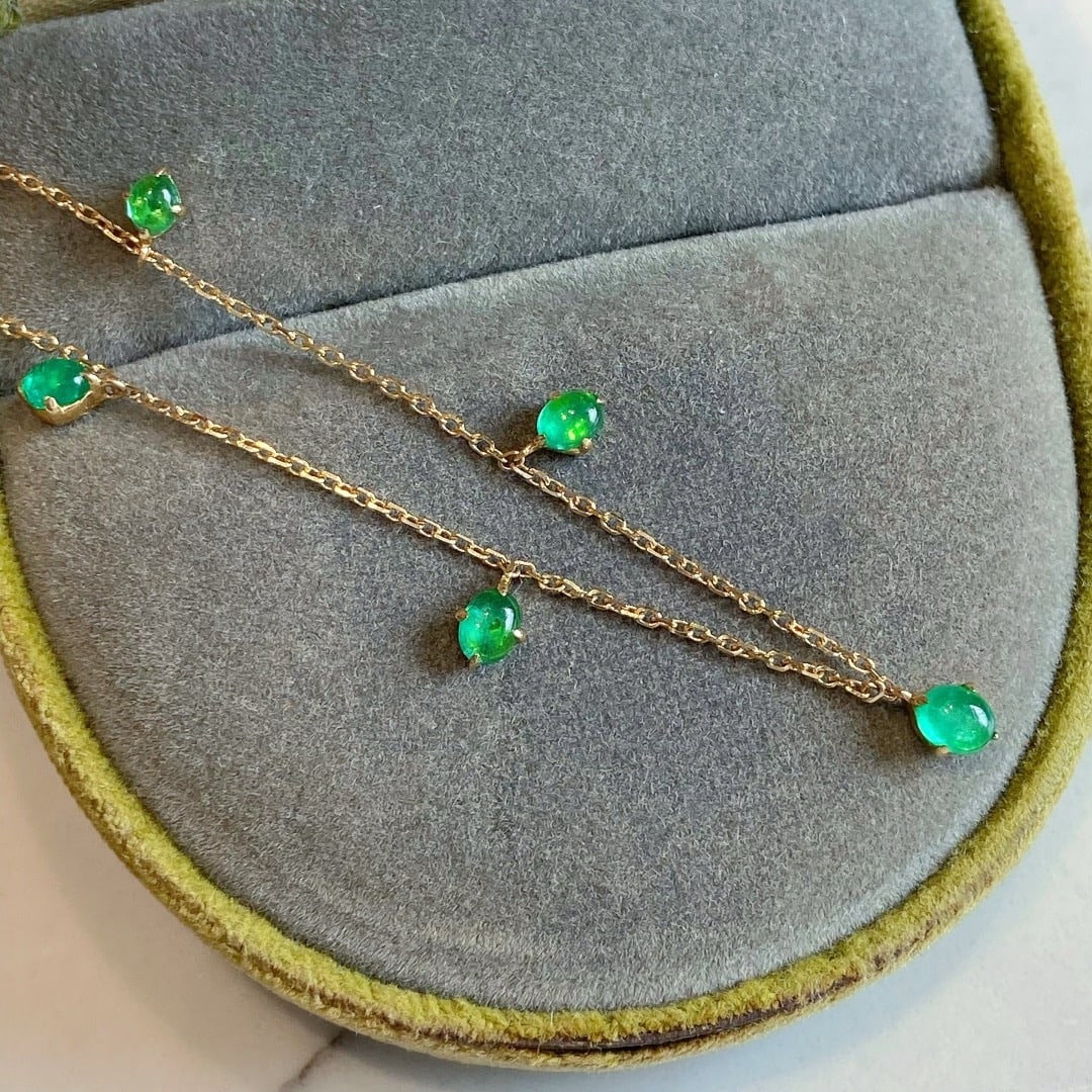 14k Gold 0.75 Ct Natural Emerald Necklace - 4