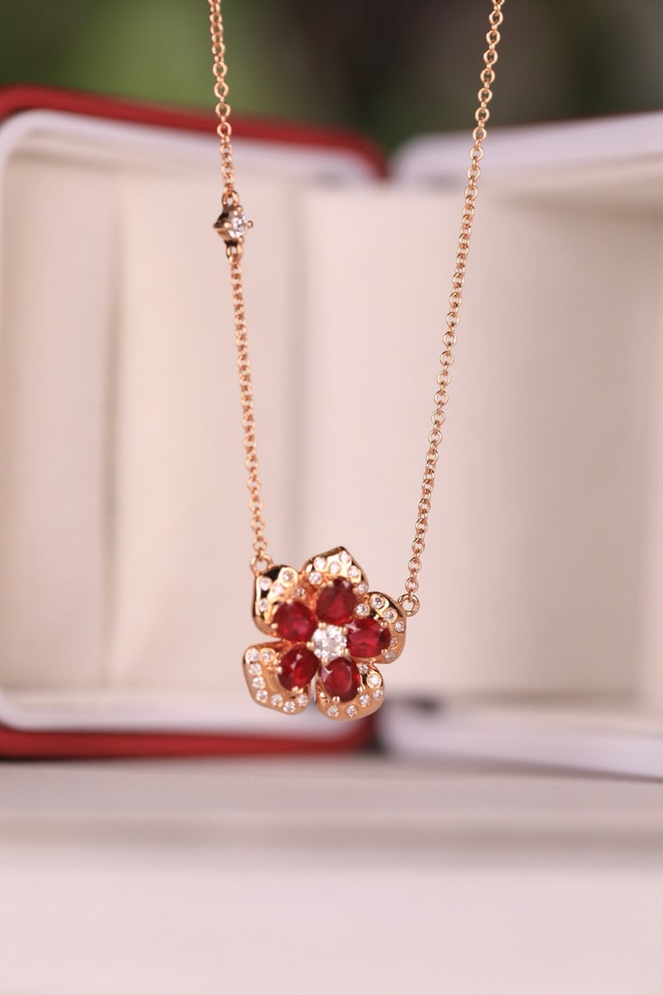 14k Gold 1.62 Ct Natural Ruby & Diamond & Flowers Necklace - 5
