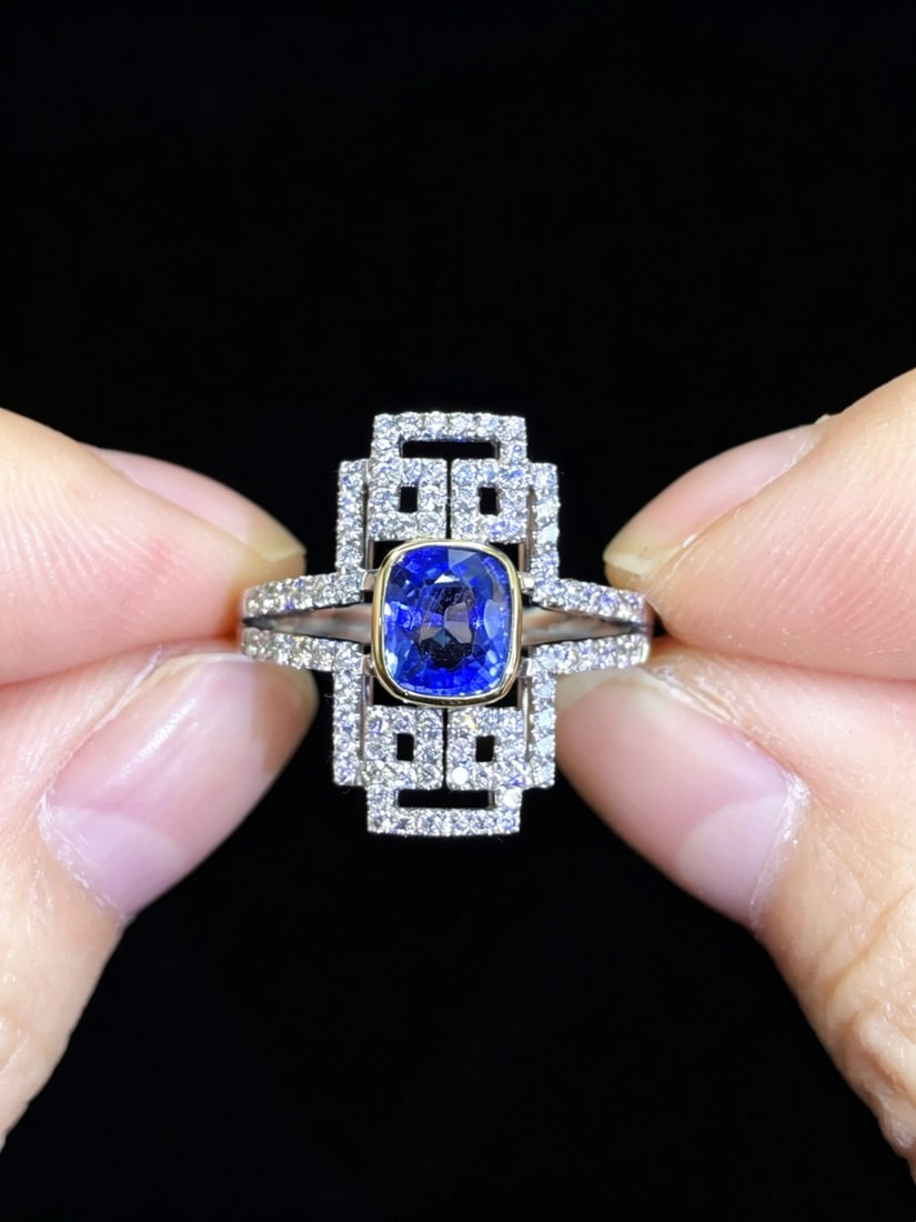 14k Gold 1.60 Ctw Natural Sapphire & Diamond Ring (1 of 7)