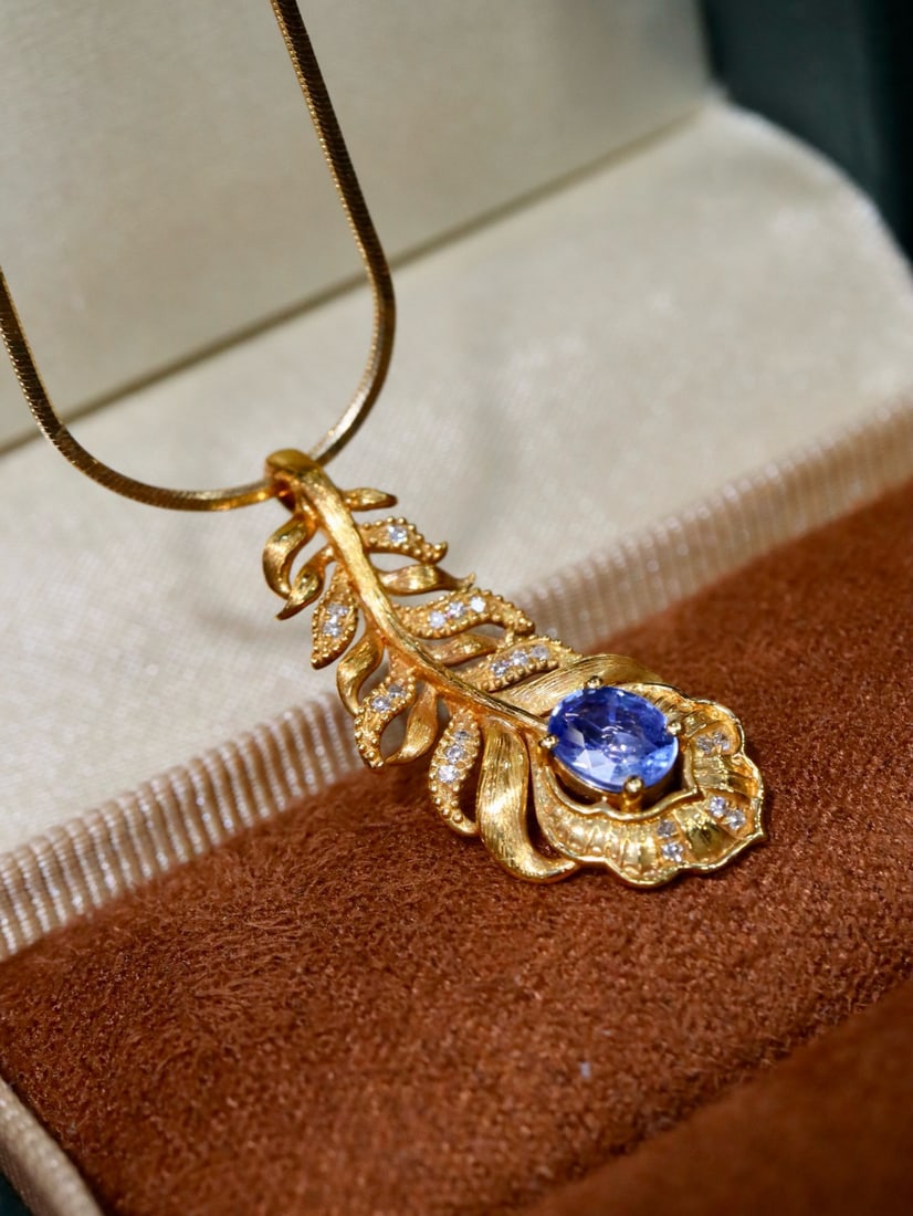14k Gold 0.66 Ctw Natural Sapphire & Diamond Pendant( Without Chain ) - 2