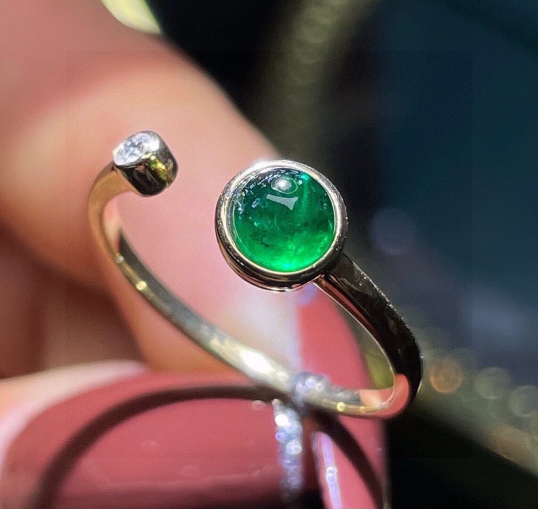 14k Gold 0.93 Ct Natural Emerald & Diamond Ring - 4