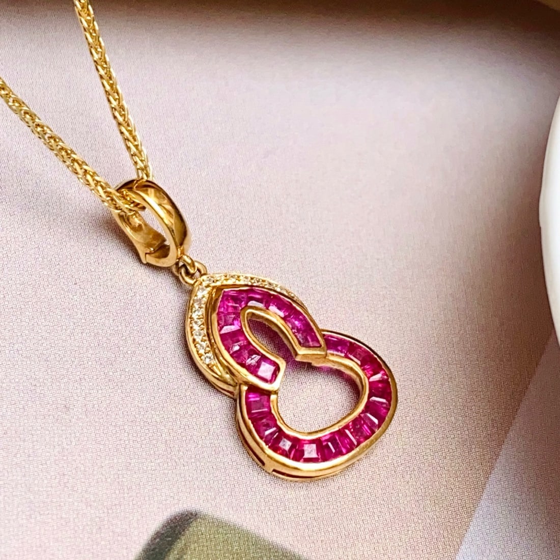 14k Gold 1.40 Ct Natural Ruby & Diamond Pendant( Without Chain ) - 3