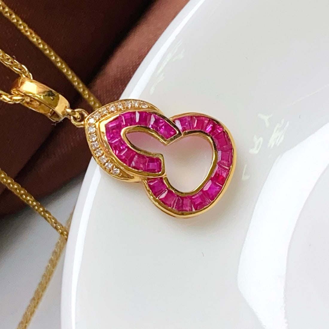 14k Gold 1.40 Ct Natural Ruby & Diamond Pendant( Without Chain ) - 4