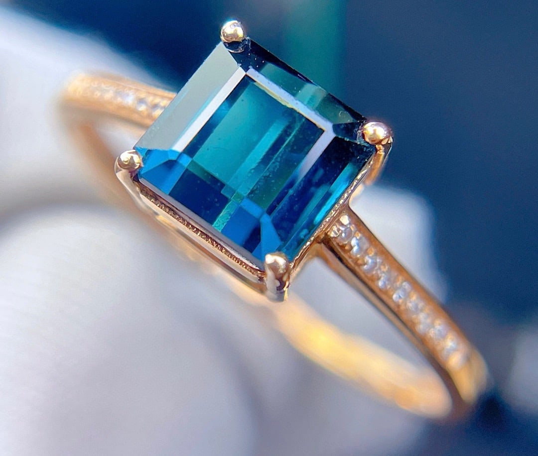 14k Gold 2.45 Ct Natural Tourmaline & Diamond Ring - 3