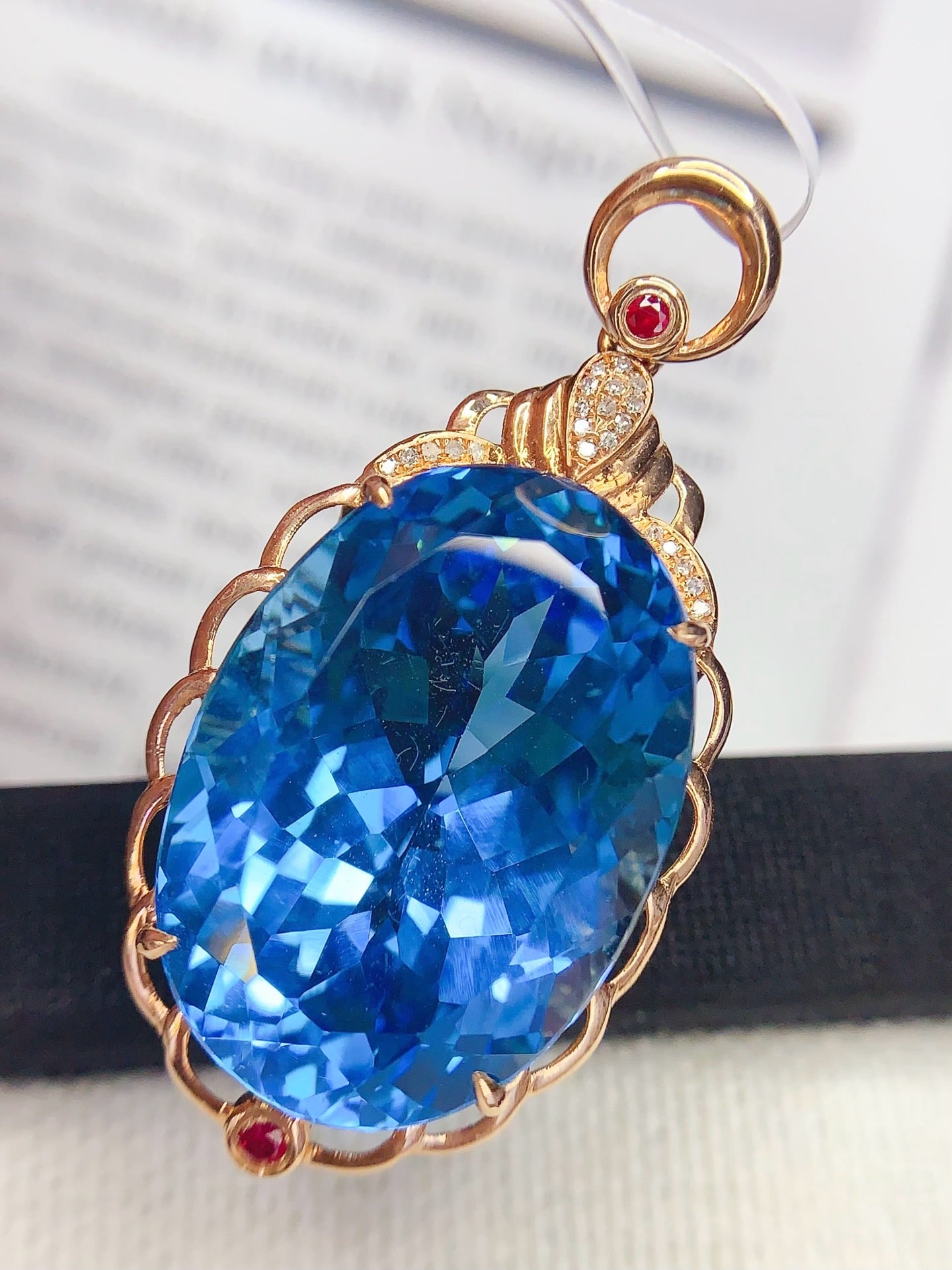 14k Gold 33 Ct Natural Topaz & Diamond Pendant( Without Chain ) - 3