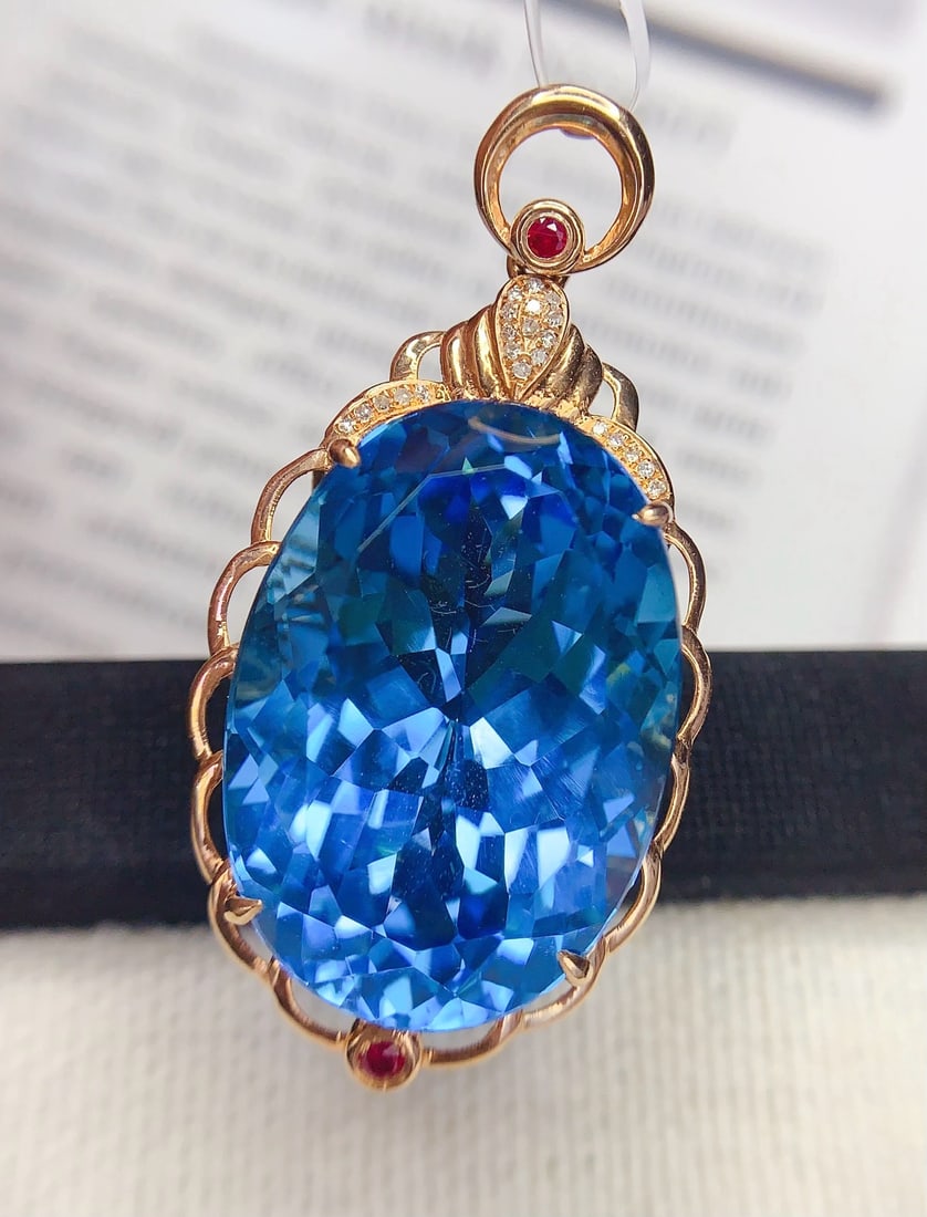 14k Gold 33 Ct Natural Topaz & Diamond Pendant( Without Chain ) - 4