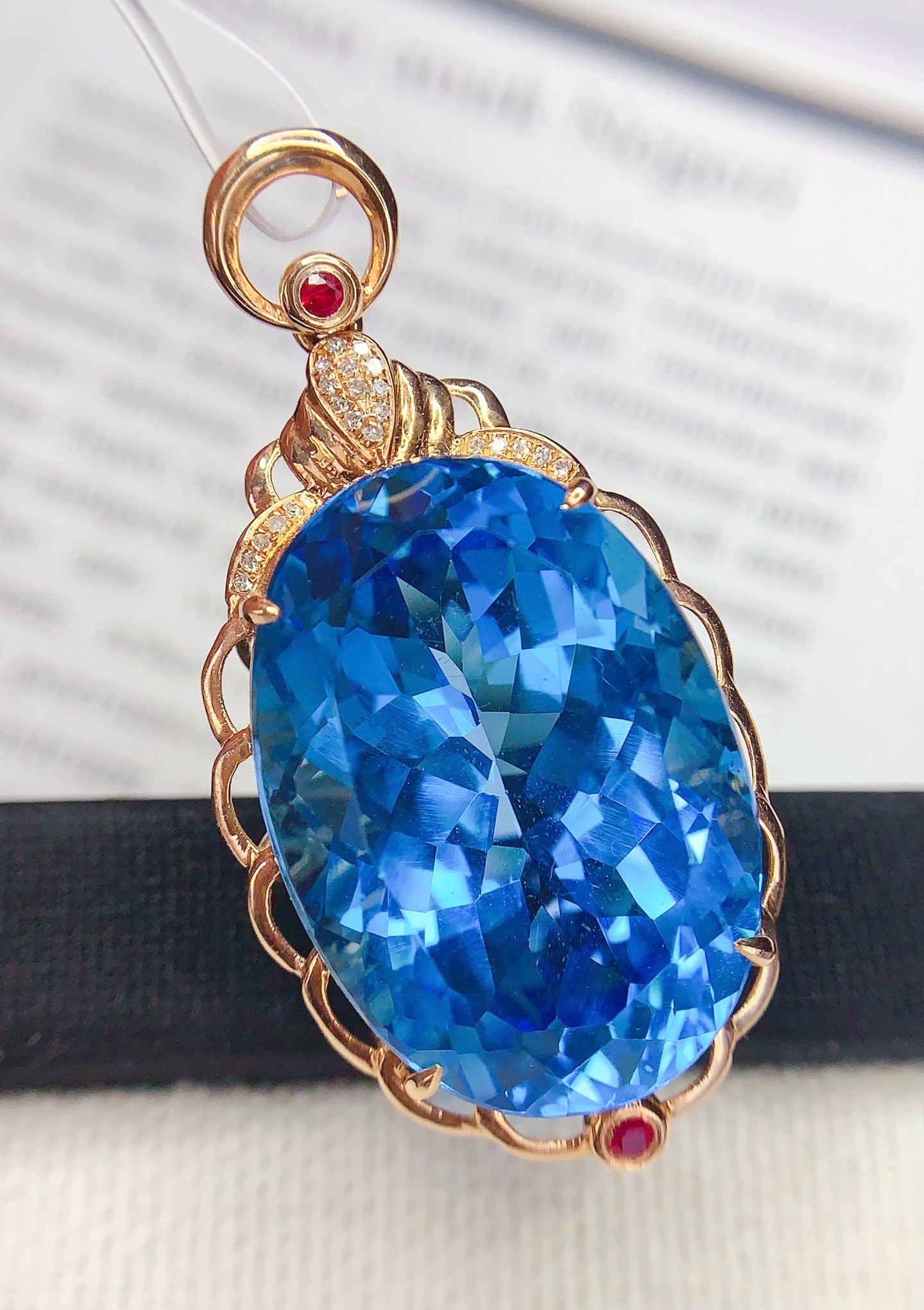 14k Gold 33 Ct Natural Topaz & Diamond Pendant( Without Chain ) - 5