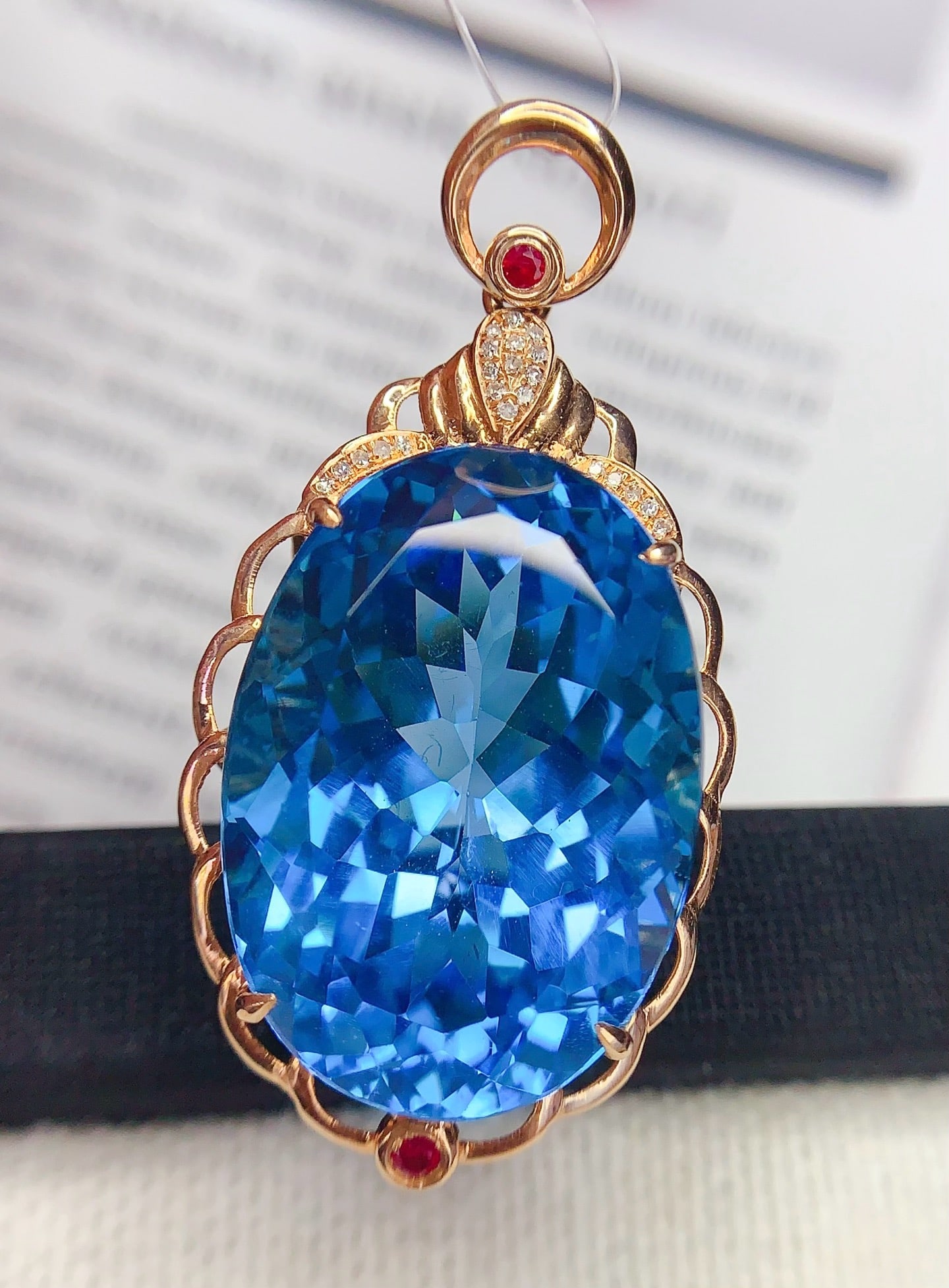 14k Gold 33 Ct Natural Topaz & Diamond Pendant( Without Chain ) - 6