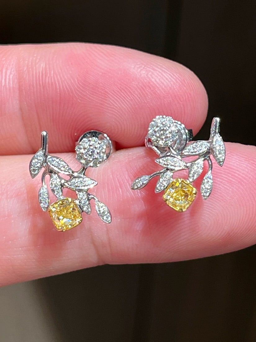 14k Gold 0.62 Ctw Natural Yellow Diamond & Diamond Earrings: Ref:231172281 // gold content:14k gold // main gemstone:yellow diamond // shape:cushion // carat weight:0. 41ct // color:yellow // treatment:natural // // adjacent gemstone 2 : diamond // shape:round